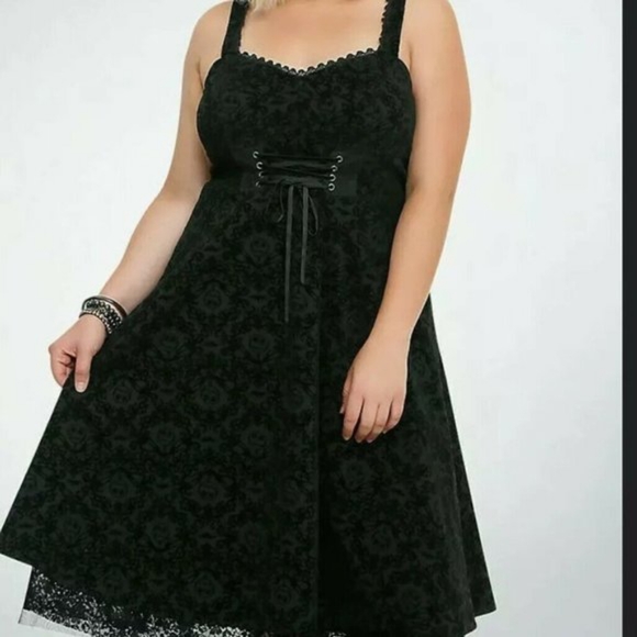 torrid | Dresses | Nightmare Before Christmas Torrid Corset Dress | Poshmark